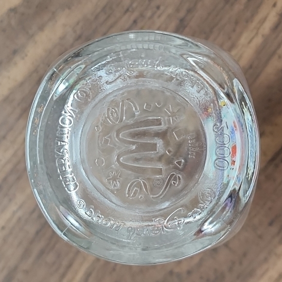 𝅺WALT Disney Mickey Mouse 2000 McDonald's glass - Picture 5 of 5
